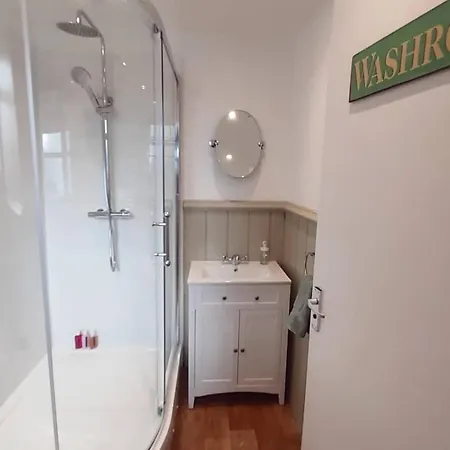 Holiday home Hare Wood *